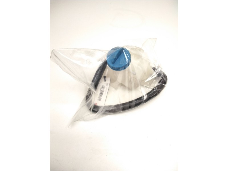 Recambio de deposito bomba freno para nissan referencia OEM IAM 76047022  LUCAS