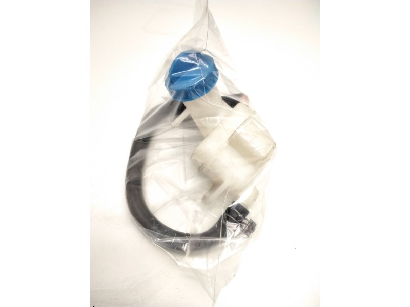 Recambio de deposito bomba freno para nissan referencia OEM IAM 76047022  LUCAS