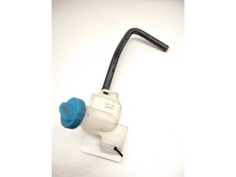 Recambio de deposito bomba freno para nissan referencia OEM IAM 76047022  LUCAS