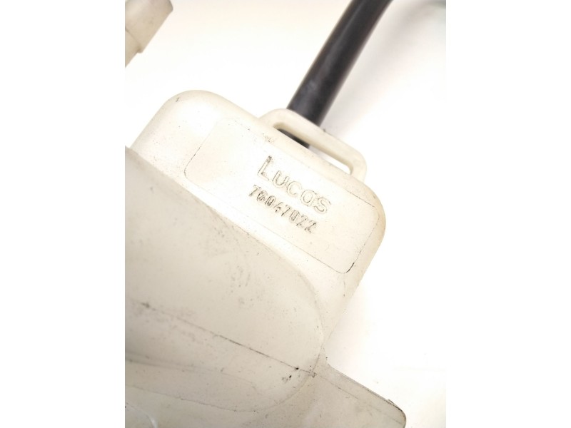 Recambio de deposito bomba freno para nissan referencia OEM IAM 76047022  LUCAS