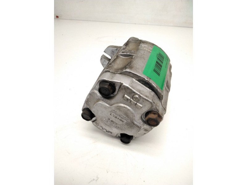 Recambio de bomba hidraulica para toyota referencia OEM IAM L7513V 2J2BP CARRETLLA