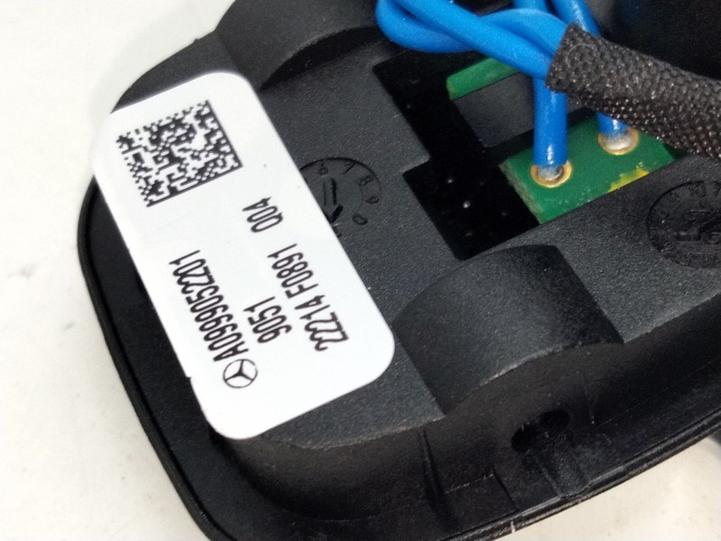 Recambio de varios para mercedes-benz referencia OEM IAM A0999055304  