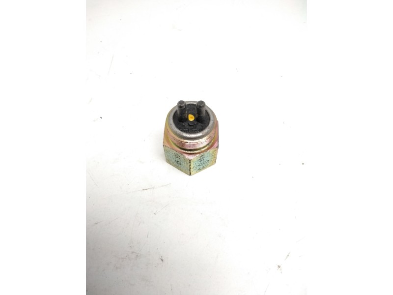 Recambio de varios para mercedes-benz referencia OEM IAM 0035457514  INTERRUPTOR PROTECTOR SOBRECARGA TRANSMISION