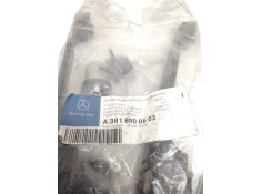 Recambio de maneta exterior delantera derecha para mercedes-benz referencia OEM IAM A3818900603 NUEVO CONJUNTO 2 MANETAS DEL Y B 2