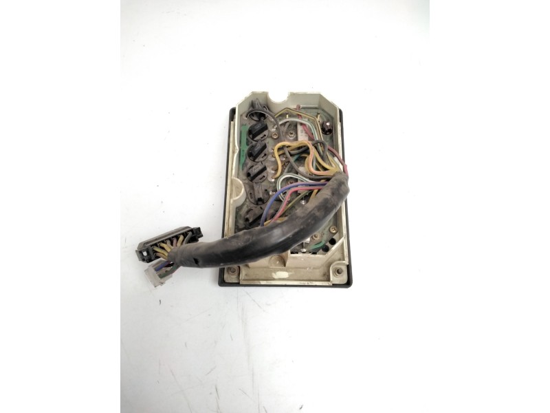 Recambio de pantalla multifuncion para nissan referencia OEM IAM 11642KL5500  CARRETILLA WF03A33U