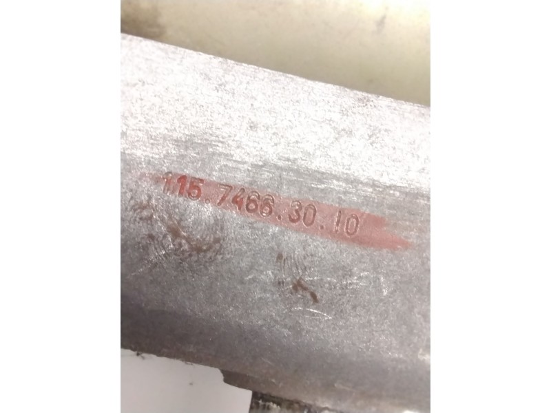 Recambio de motor limpia delantero para iveco referencia OEM IAM 11574663010 534424 Grúa apiladora retráctil CVS Ferrari: F200