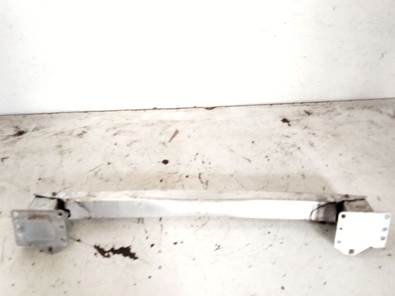 Recambio de refuerzo paragolpes delantero para citroën c4 ii (nc_) 1.4 vti 95 referencia OEM IAM 9672762080  