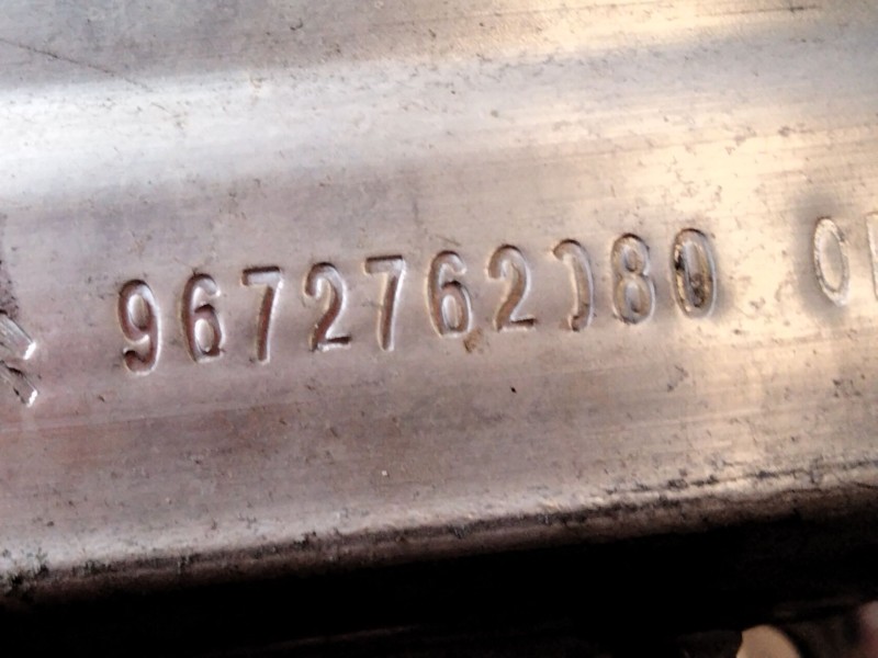 Recambio de refuerzo paragolpes delantero para citroën c4 ii (nc_) 1.4 vti 95 referencia OEM IAM 9672762080  