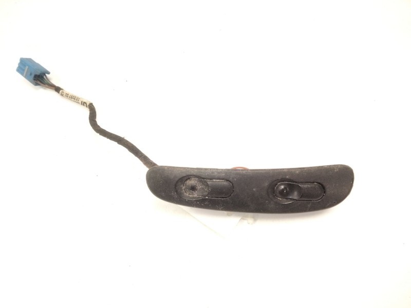 Recambio de mando elevalunas delantero derecho para opel vectra b (j96) 2.0 dti 16v (f19) referencia OEM IAM 90433372  