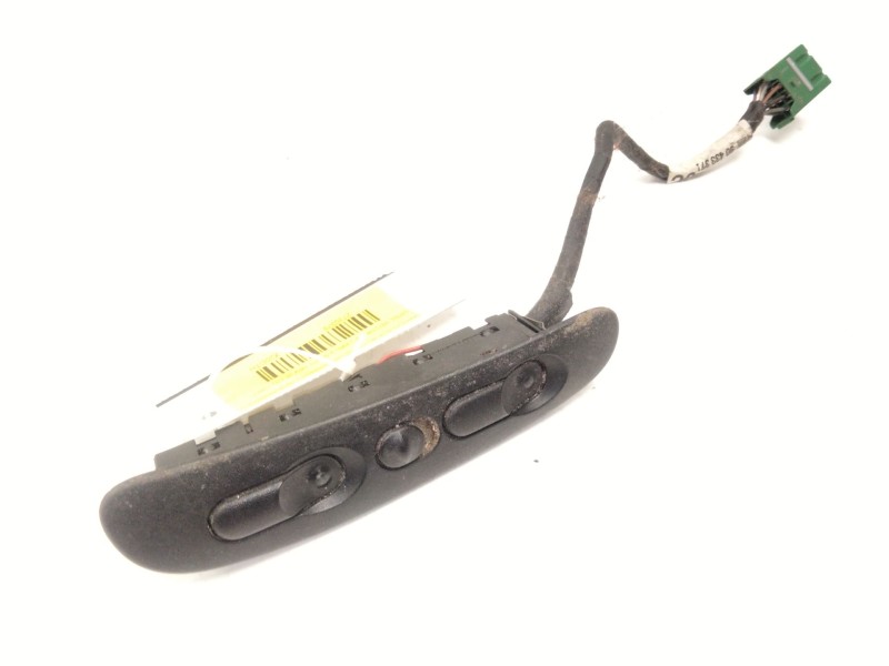 Recambio de mando elevalunas delantero izquierdo para opel vectra b (j96) 2.0 dti 16v (f19) referencia OEM IAM 90433371  