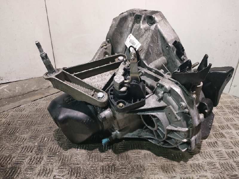 Recambio de caja cambios para renault clio iii luxe privilege referencia OEM IAM JR5164  