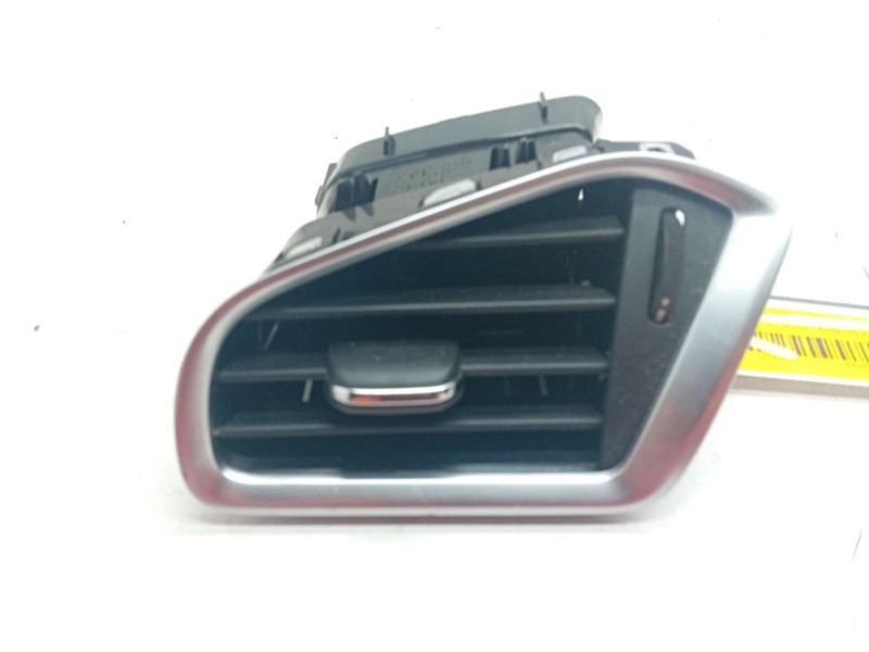 Recambio de aireador central para citroën c4 aircross 1.6 hdi 115 referencia OEM IAM 9676609777  