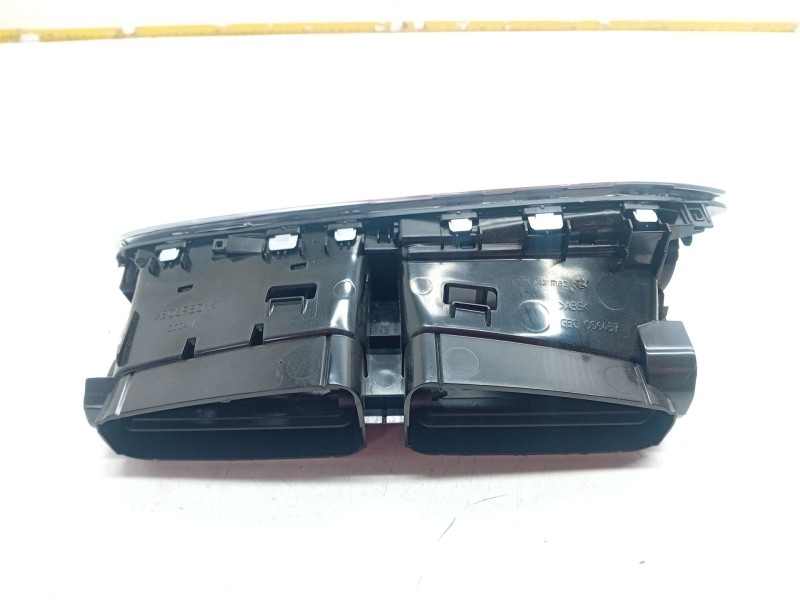 Recambio de aireador izquierdo para citroën c4 aircross 1.6 hdi 115 referencia OEM IAM 9676609977  
