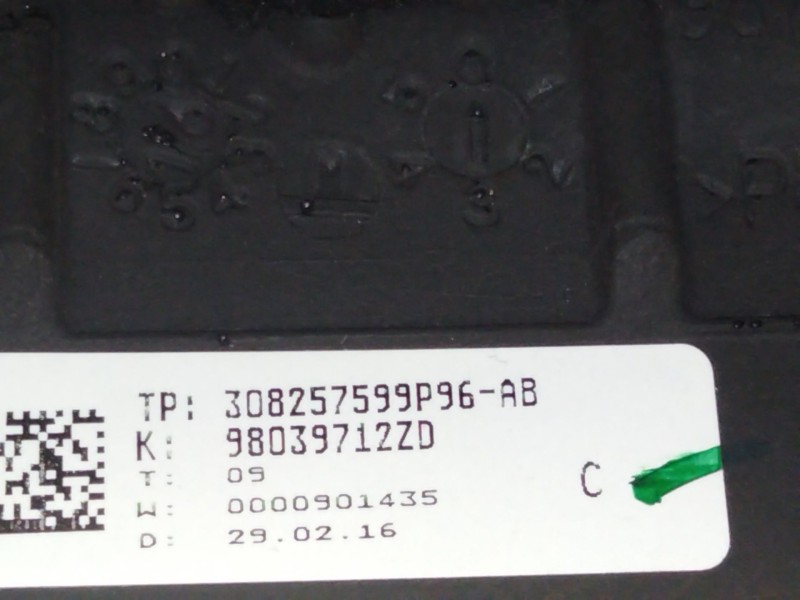 Recambio de volante para citroën c4 aircross 1.6 hdi 115 referencia OEM IAM 98939712  