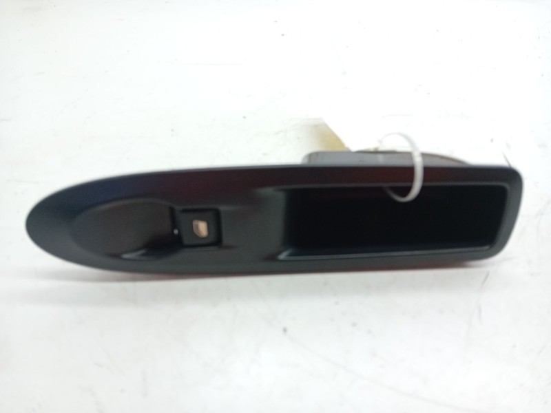 Recambio de mando elevalunas trasero izquierdo para citroën c4 aircross 1.6 hdi 115 referencia OEM IAM 96657926  