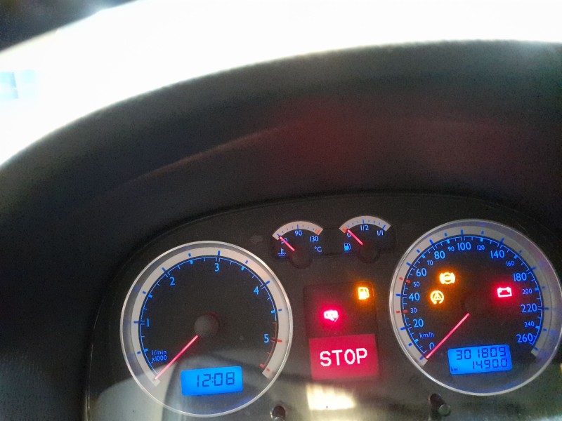 volkswagen golf iv (1j1) del año 2003