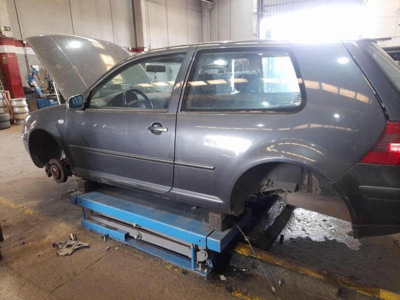 volkswagen golf iv (1j1) del año 2003