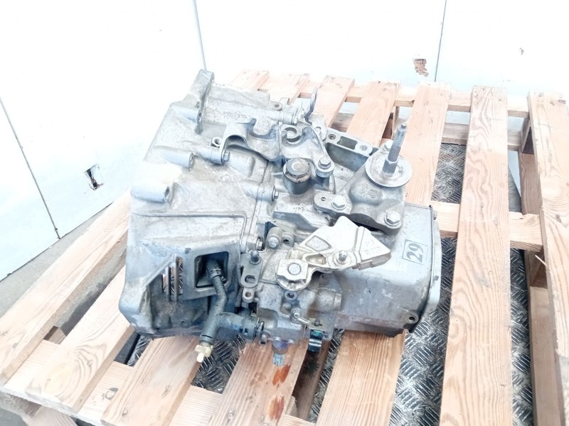 Recambio de caja cambios para citroën c4 aircross 1.6 hdi 115 referencia OEM IAM 20EA61  