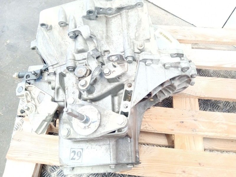 Recambio de caja cambios para citroën c4 aircross 1.6 hdi 115 referencia OEM IAM 20EA61  