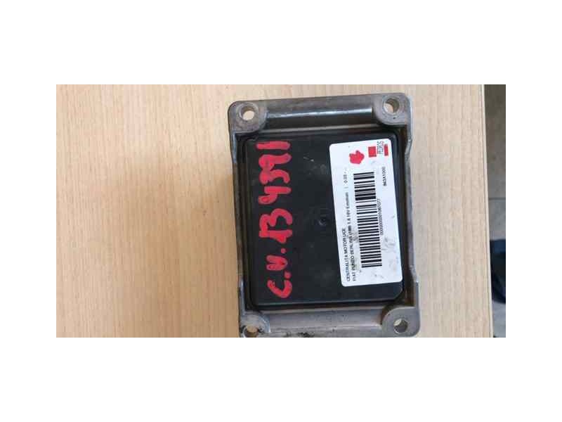Recambio de centralita motor uce para fiat punto berlina (188) 1.4 16v emotion referencia OEM IAM 1039S02986 133 0261208092