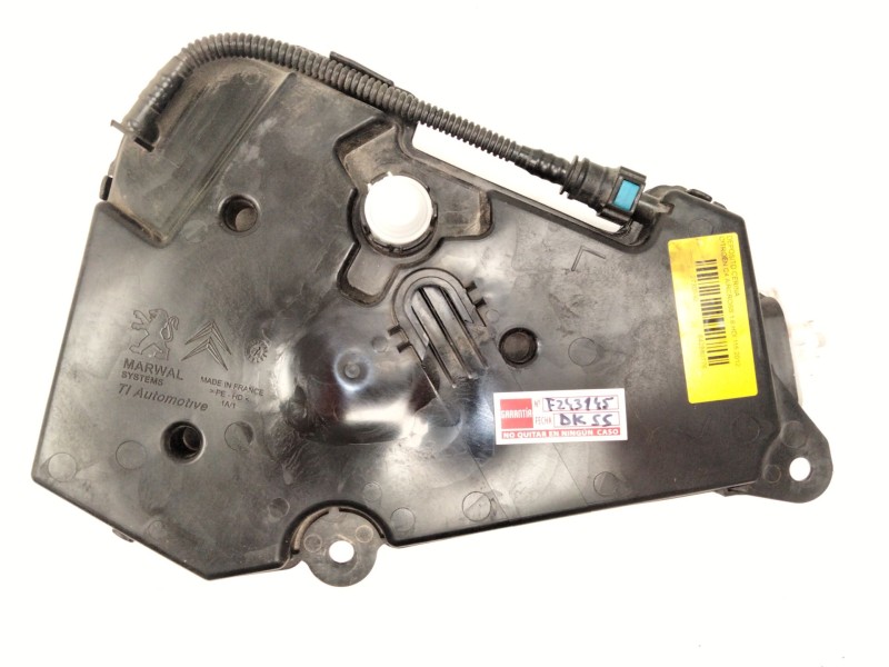 Recambio de deposito adblue para citroën c4 aircross 1.6 hdi 115 referencia OEM IAM 9805752580  