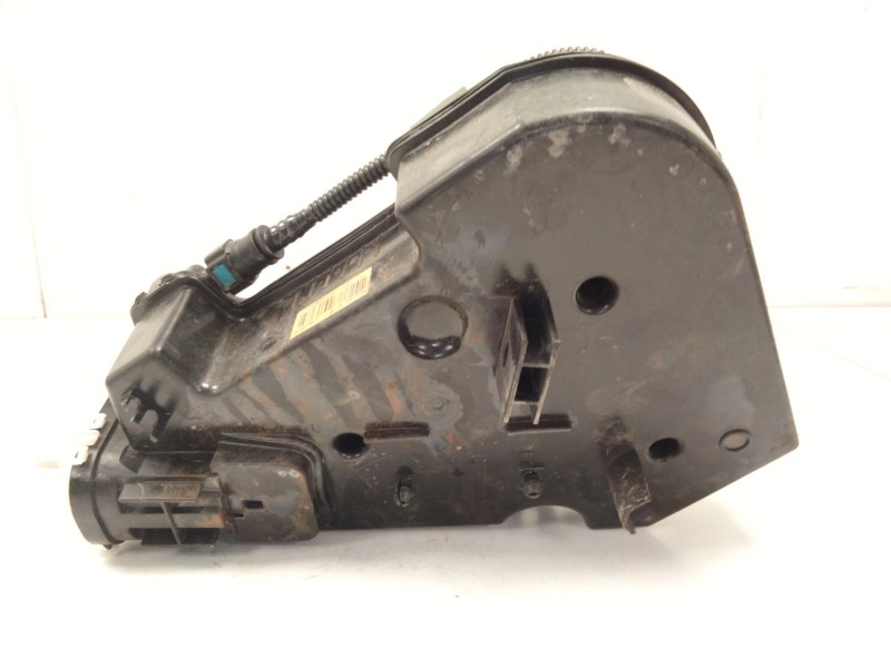 Recambio de deposito adblue para citroën c4 aircross 1.6 hdi 115 referencia OEM IAM 9805752580  