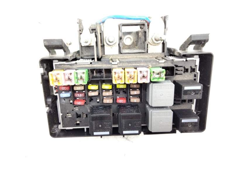 Recambio de caja fusibles para ford transit caja abierta ´06 2.4 tdci cat referencia OEM IAM 6C1114A067  
