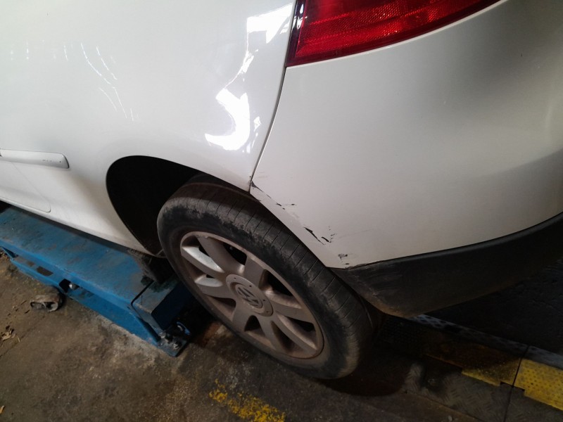 volkswagen golf v (1k1) del año 2004