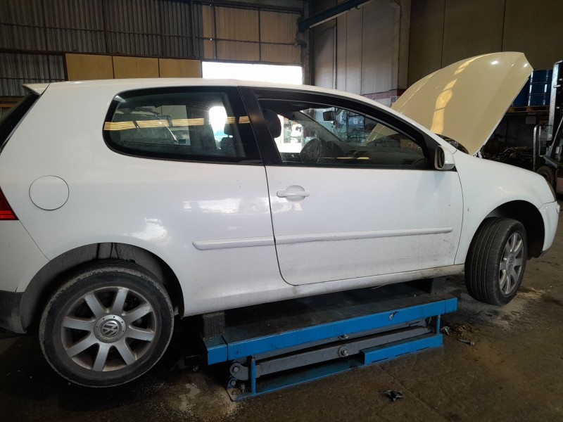 volkswagen golf v (1k1) del año 2004