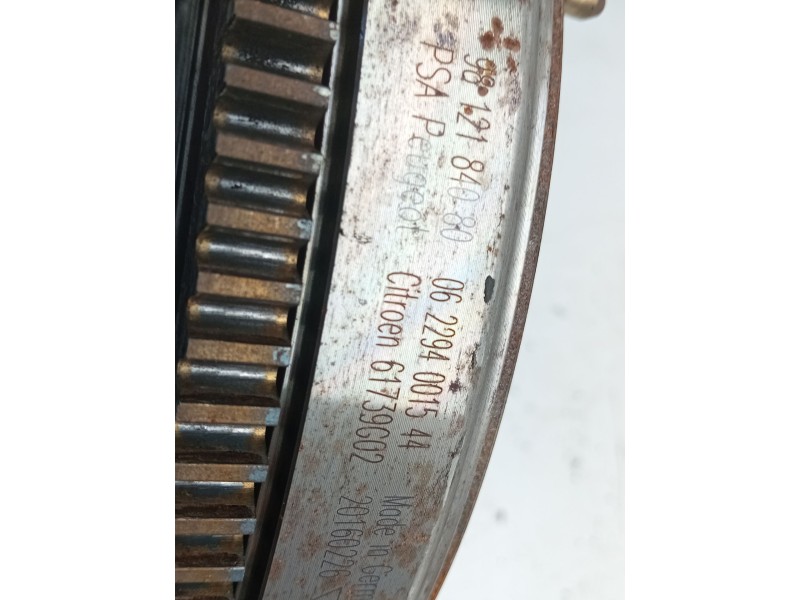 Recambio de volante motor para citroën c4 aircross 1.6 hdi 115 referencia OEM IAM 9612184080  