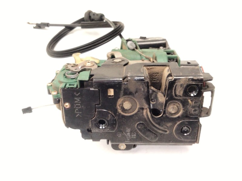 Recambio de cerradura puerta delantera izquierda para volkswagen golf iv (1j1) 1.9 tdi referencia OEM IAM 3B1837015  