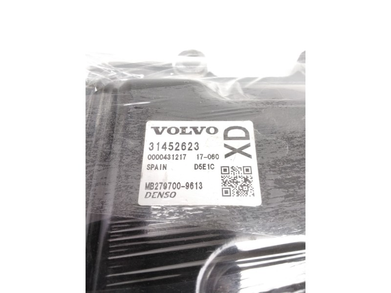 Recambio de centralita motor uce para volvo v40 kinetic referencia OEM IAM 31452623 D5E1C MB279700-9613