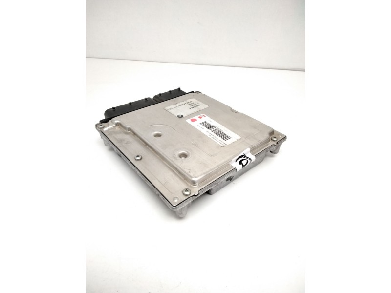 Recambio de centralita motor uce para bmw serie 3 berlina (e46) 320d referencia OEM IAM 0281011122 136 DDE7794624