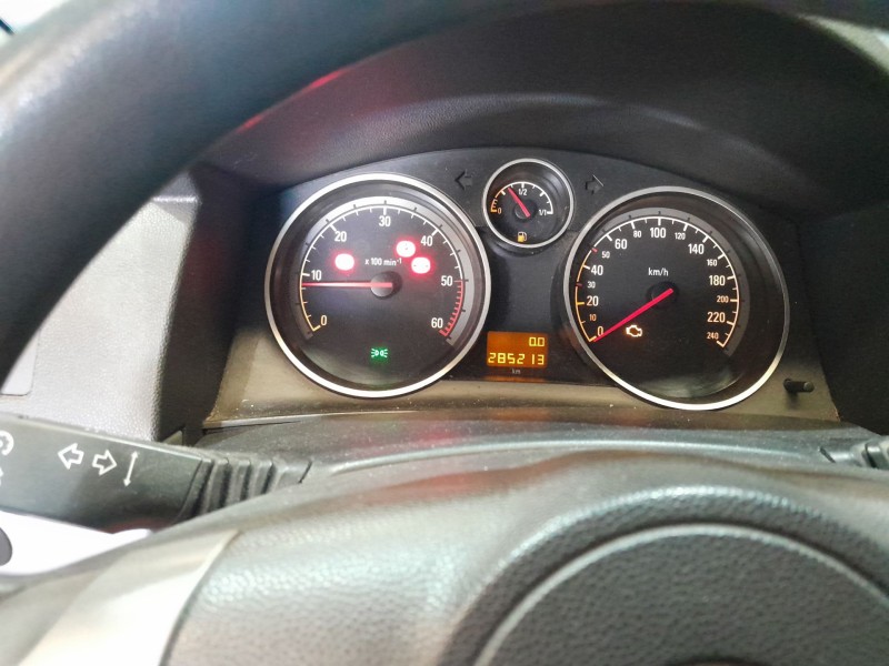 opel astra h station wagon (a04) del año 2005