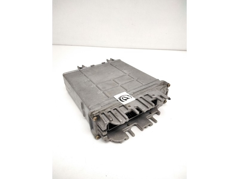 Recambio de centralita motor uce para audi a4 berlina (b5) 1.9 tdi referencia OEM IAM  257 
