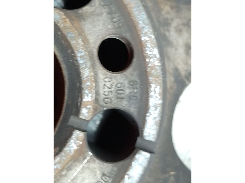 Recambio de llanta aluminio para audi q5 (8rb) 2.0 tdi quattro referencia OEM IAM 8R0601025G  