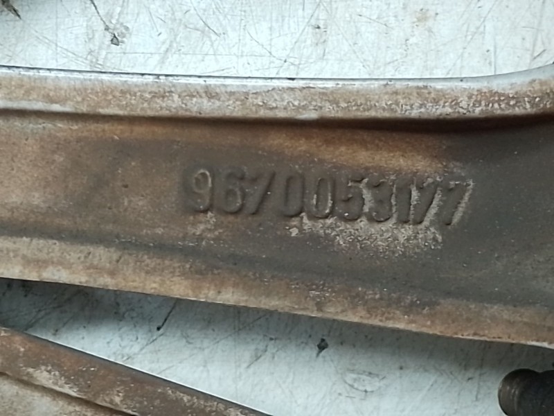 Recambio de llanta aluminio para citroën c4 aircross 1.6 hdi 115 referencia OEM IAM 9670053177  