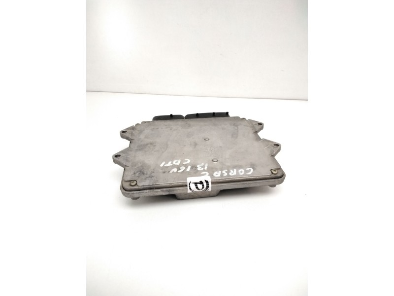 Recambio de centralita motor uce para opel corsa c 1.3 16v cdti cat (z 13 dt / ln9) referencia OEM IAM FGP55190065 71600.0233 MJ