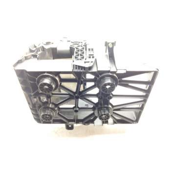 Recambio de caja fusibles para ford transit caja abierta ´06 2.4 tdci cat referencia OEM IAM   