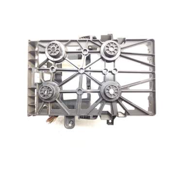 Recambio de caja fusibles para ford transit caja abierta ´06 2.4 tdci cat referencia OEM IAM   