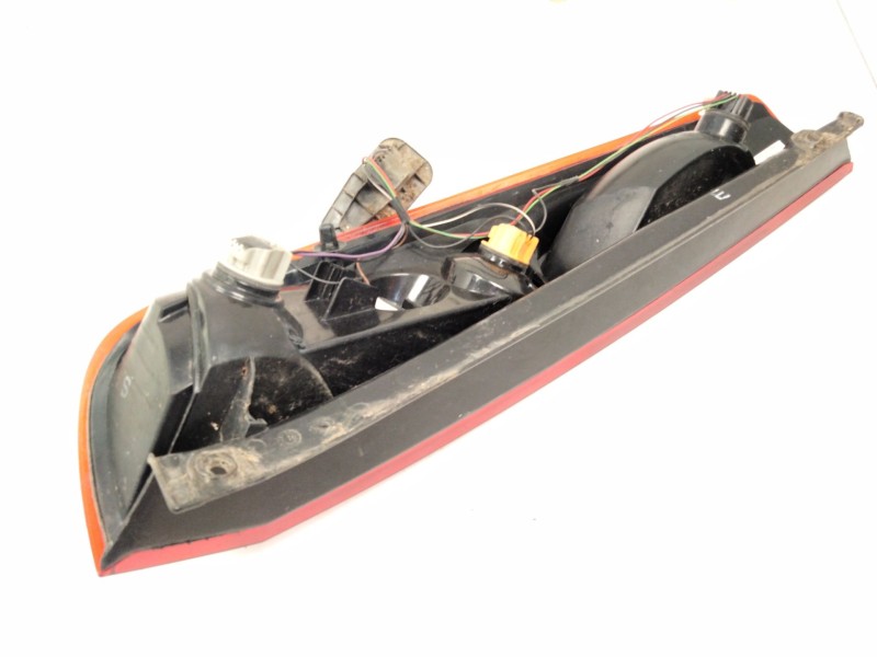 Recambio de piloto trasero derecho para ford fiesta v (jh_, jd_) 1.4 16v referencia OEM IAM   