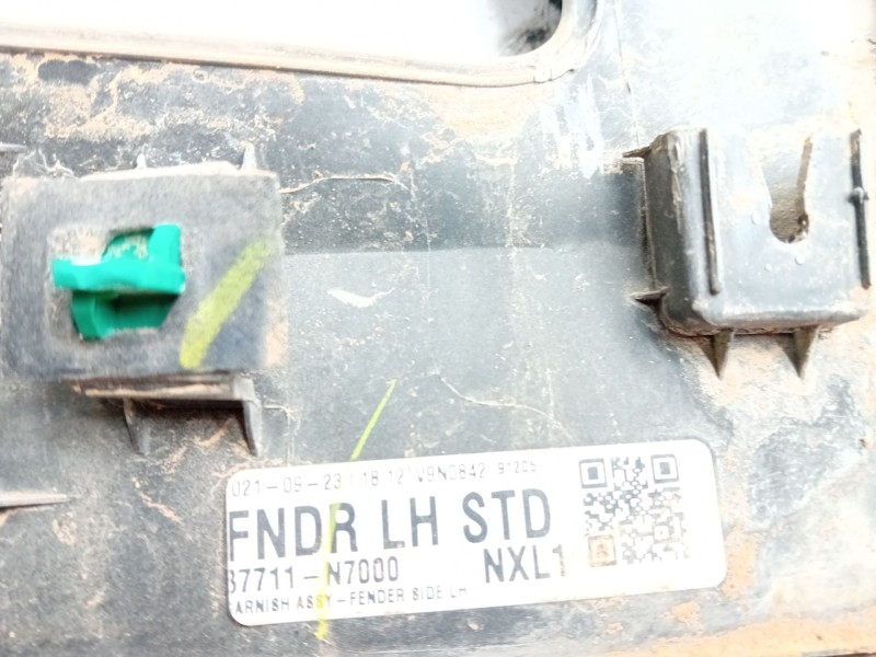 Recambio de aletin delantero izquierdo para hyundai tucson (nx4e, nx4a) 1.6 t-gdi plug-in-hybrid htrac referencia OEM IAM   