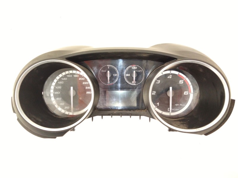 Recambio de cuadro instrumentos para alfa romeo giulietta (191) distinctive referencia OEM IAM 50527456  