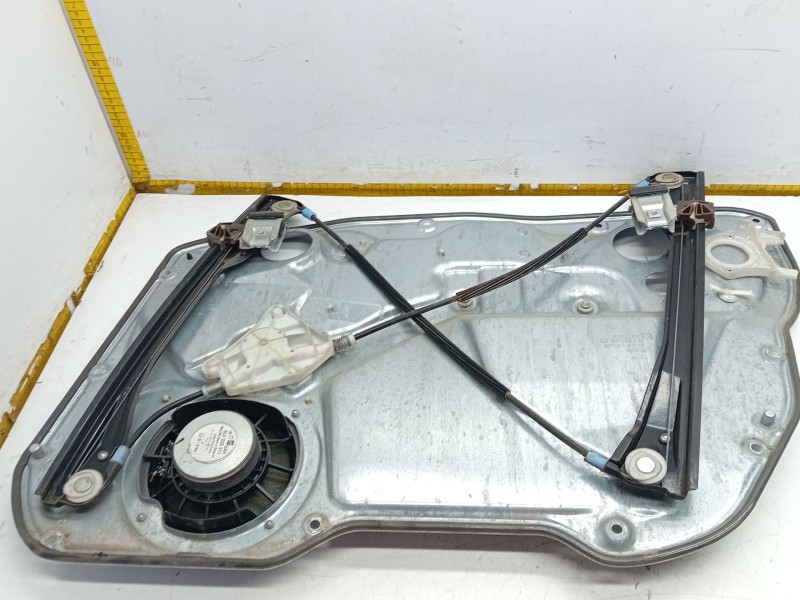 Recambio de elevalunas delantero izquierdo para seat ibiza iii (6l1) 1.9 tdi referencia OEM IAM 6L4837751  
