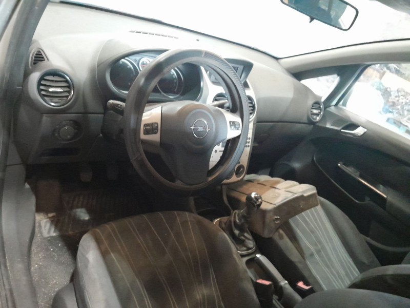 opel corsa d (s07) del año 2008