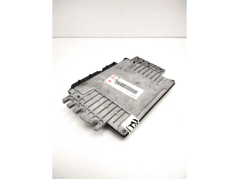 Recambio de centralita para nissan micra (k12e) referencia OEM IAM MEC32880 D23212 HQ