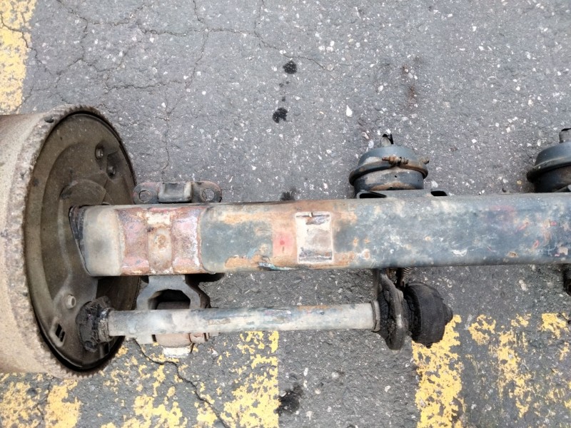 Recambio de eje remolque para lecitrailer sr-3e referencia OEM IAM   