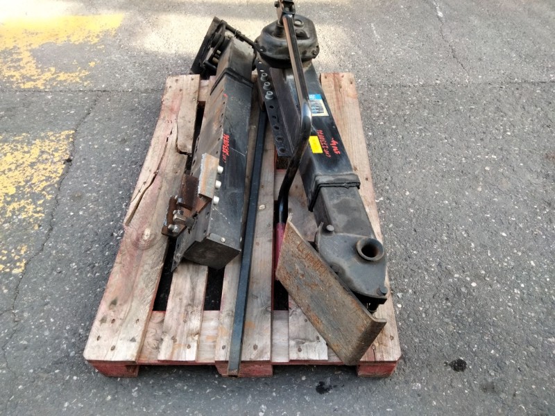 Recambio de pata semiremolque para lecitrailer sr-3e referencia OEM IAM S3888648120  