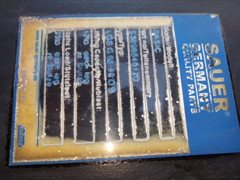 Recambio de pata semiremolque para lecitrailer sr-3e referencia OEM IAM S3888648120  