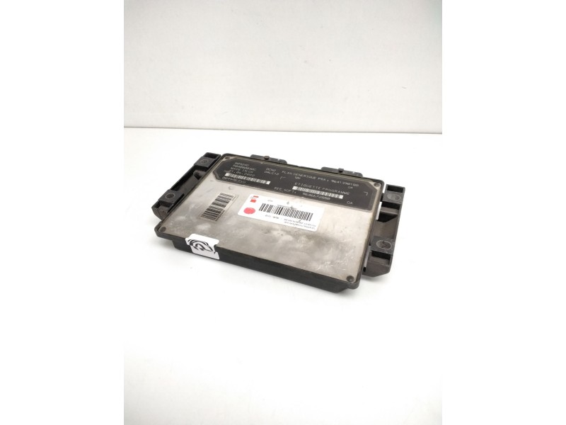 Recambio de centralita motor uce para peugeot 206 berlina xr referencia OEM IAM 9641390180 9646672880 009946FVG